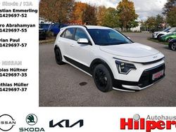 Weiß Gebraucht 2022 Kia Niro Vision SUV | 26.940 € (Fairer Preis)