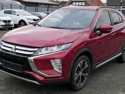 Rot Gebraucht 2018 Mitsubishi Eclipse Cross Edition SUV | 13.990 € (Fairer Preis)