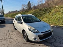 Silber Gebraucht 2009 Renault Clio GrandTour Kombi | 1.350 € (Superpreis)