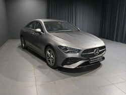 Grau metalliclack mountaingrau Gebraucht 2024 Mercedes CLA200 Advanced Plus Coupé | 35.800 € (Fairer Preis)