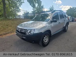 Grau Gebraucht 2016 Dacia Duster Basis SUV | 4.990 € (Guter Preis)