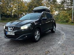 Schwarz Gebraucht 2013 Nissan Qashqai Tekna SUV | 5.500 € (Fairer Preis)