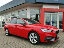 Pure red Gebraucht 2022 Seat Leon FR Kombi | 25.990 € (Etwas zu teuer)