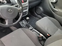 Schwarz Gebraucht 2006 Opel Corsa Kleinwagen | 700 € (Guter Preis)