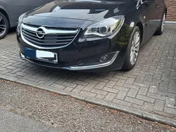 Schwarz Gebraucht 2016 Opel Insignia Sport Kombi | 9.900 € (Fairer Preis)