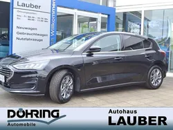 Agate black Neu 2025 Ford Focus Titanium Limousine | 24.975 € (Superpreis)