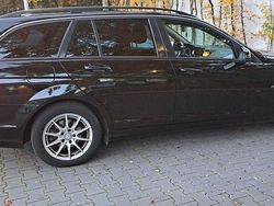 Schwarz Gebraucht 2011 Mercedes C200 Kombi | 6.500 € (Fairer Preis)