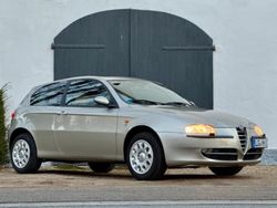 Gold Gebraucht 2005 Alfa Romeo 147 Kleinwagen | 950 € (Fairer Preis)
