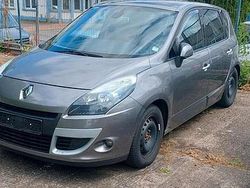 Gebraucht 2010 Renault Scénic Van / Kleinbus | 3.300 € (Guter Preis)