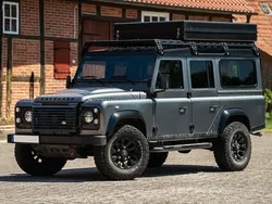 Grau Gebraucht 2016 Land Rover Defender SUV | 64.900 € (Etwas zu teuer)