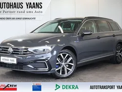 Grau Gebraucht 2020 VW Passat GTE Limousine | 17.989 € (Superpreis)