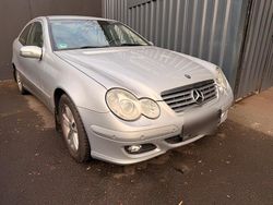 Silber Gebraucht 2007 Mercedes C180 Coupé | 950 € (Superpreis)
