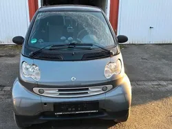 Grau Gebraucht 2004 Smart ForTwo Cabrio Cabrio | 1.950 € (Fairer Preis)