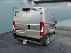 Grau Gebraucht 2024 Fiat Ducato Van | 30.649 € (Guter Preis)