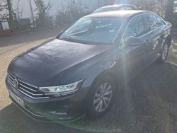 Grau Gebraucht 2021 VW Passat Business Limousine | 14.875 € (Teuer)