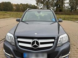 Grau Gebraucht 2013 Mercedes GLK250 SUV | 12.900 € (Fairer Preis)