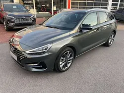 Amazon grey / met Gebraucht 2024 Hyundai i30 Kombi | 22.900 € (Fairer Preis)