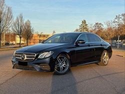 Schwarz Gebraucht 2016 Mercedes E220 AMG Limousine | 21.990 € (Fairer Preis)
