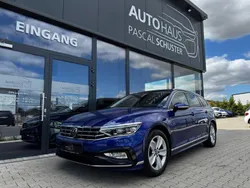 Blau Gebraucht 2022 VW Passat R-line Kombi | 25.950 € (Etwas zu teuer)