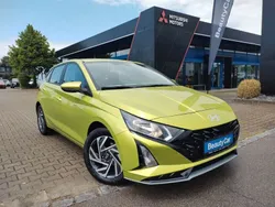 Gelb Neu 2025 Hyundai i20 Limousine | 20.990 € (Guter Preis)