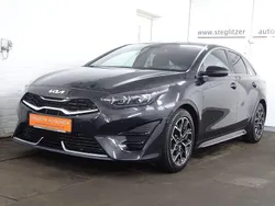 Black pearl Gebraucht 2022 Kia ProCeed GT-Line Kleinwagen | 26.900 € (Etwas zu teuer)
