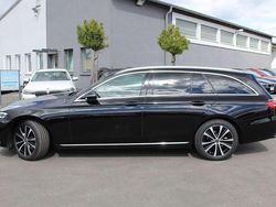 Ung. schwarz unilack Gebraucht 2023 Mercedes E220 Exclusive Kombi | 33.980 € (Fairer Preis)