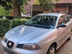 Silber Gebraucht 2009 Seat Cordoba Limousine | 1.600 €