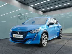 Blau Gebraucht 2022 Peugeot e-208 Kleinwagen | 17.000 € (Fairer Preis)