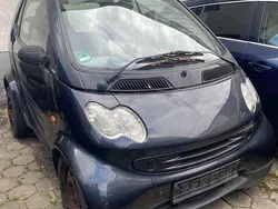Schwarz Gebraucht 2003 Smart ForTwo Coupé Coupé | 2.950 € (Etwas zu teuer)