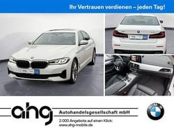 Weiß Gebraucht 2023 BMW 545e Limousine | 41.920 € (Superpreis)