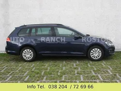 Blau Gebraucht 2014 VW Golf VII Comfortline Kombi | 6.000 € (Superpreis)