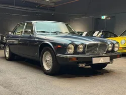 Blau Gebraucht 1991 Jaguar XJ12 Limousine | 39.900 €