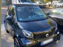 Schwarz Gebraucht 2017 Smart ForTwo Coupé Kleinwagen | 14.500 €