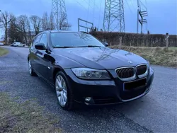 Schwarz Gebraucht 2010 BMW 330 Kombi | 10.999 € (Fairer Preis)