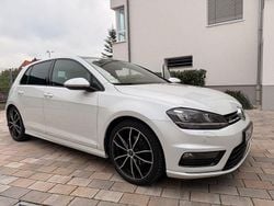 Weiß Gebraucht 2015 VW Golf VII Highline Limousine | 12.100 € (Fairer Preis)