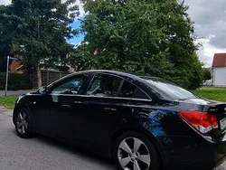 Schwarz Gebraucht 2011 Chevrolet Cruze Limousine | 4.000 € (Fairer Preis)