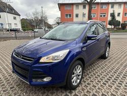 Blau Gebraucht 2015 Ford Kuga Titanium SUV | 8.950 € (Guter Preis)