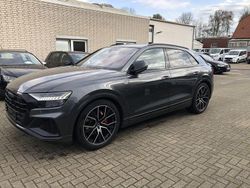 Grau Gebraucht 2020 Audi Q8 S-Line SUV | 55.700 € (Teuer)