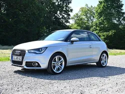 Silber Gebraucht 2011 Audi A1 S-Line Kleinwagen | 7.900 € (Fairer Preis)