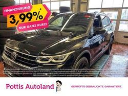 Schwarz Gebraucht 2022 VW Tiguan Allspace R-line SUV | 36.922 € (Fairer Preis)