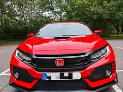 Rot Gebraucht 2018 Honda Civic Limousine | 35.999 €