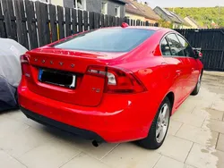 Rot Gebraucht 2010 Volvo S60 Limousine | 11.400 € (Etwas zu teuer)
