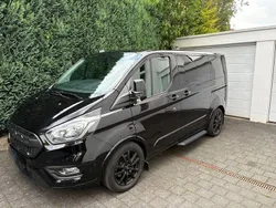 Schwarz Gebraucht 2023 Ford Tourneo Custom Van / Kleinbus | 42.900 €