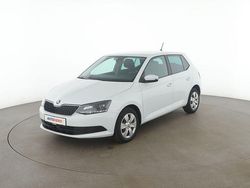Weiß Gebraucht 2016 Skoda Fabia Ambition Kleinwagen | 10.060 € (Fairer Preis)