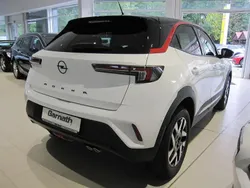 Lack weiss banquise/typ aussenverkleidung spiegel flach standard Gebraucht 2023 Opel Mokka GS Line SUV | 22.390 € (Fairer Preis)
