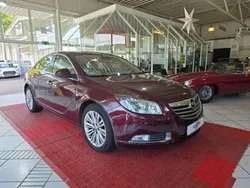 Rot Gebraucht 2012 Opel Insignia Innovation Limousine | 6.900 € (Fairer Preis)