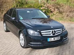 Schwarz Gebraucht 2012 Mercedes C180 Limousine | 8.000 €