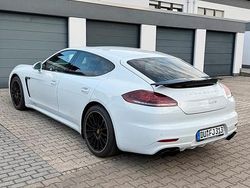 Weiß Gebraucht 2016 Porsche Panamera GTS Limousine | 47.999 € (Teuer)
