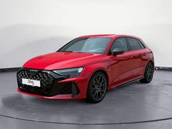 Rot Gebraucht 2025 Audi RS3 Sportback Sport Kleinwagen | 67.990 € (Guter Preis)