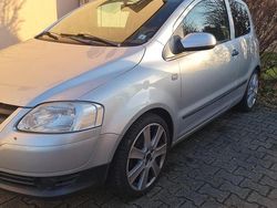 Silber Gebraucht 2006 VW Fox Kleinwagen | 1.800 €